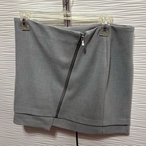 Gray mini skirt with front zipper